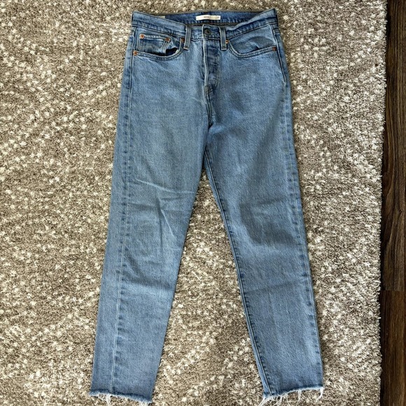 Levi's WEDGIE Premium High Rise Waisted Blue Denim Jeans - Picture 2 of 11